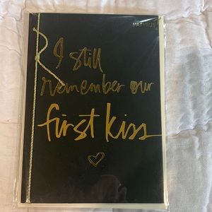 NWOT Papyrus Valentine’s Day Card